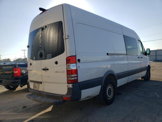 Photo 4 from auction – 2014 MERCEDES-BENZ SPRINTER 2 with VIN WD3PE8CD2E5871922
