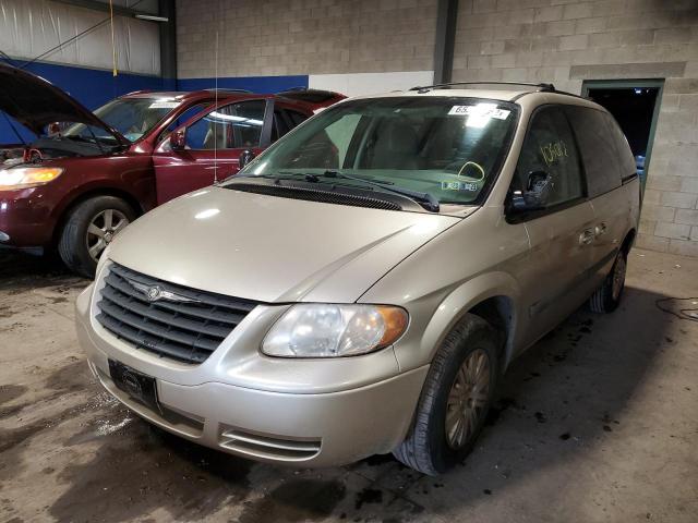 Photo 2 from auction – 2006 CHRYSLER TOWN & COU with VIN 1A4GP45R16B710816