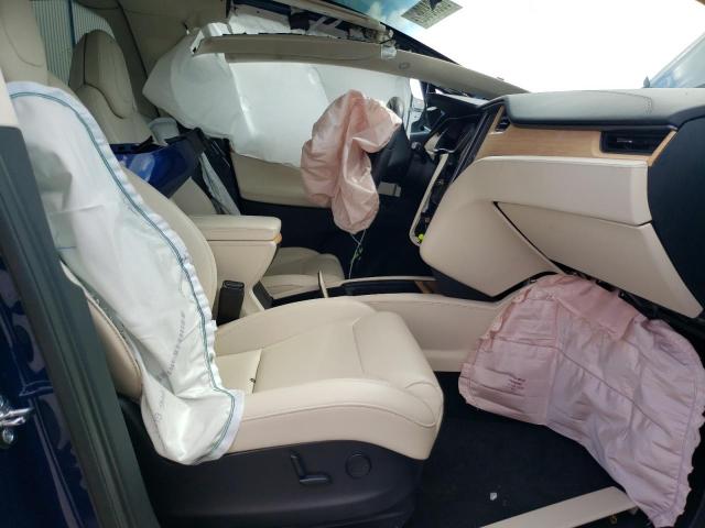 Photo 5 from auction – 2018 TESLA MODEL X with VIN 5YJXCBE26JF102272