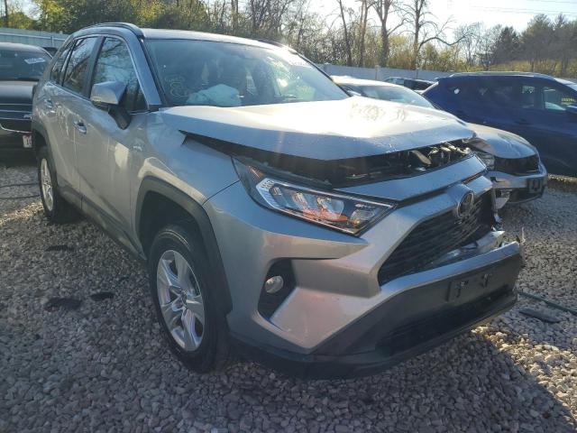 TOYOTA RAV4 XLE 2021 with VIN 2T3P1RFVXMC201068 - Photo from auction