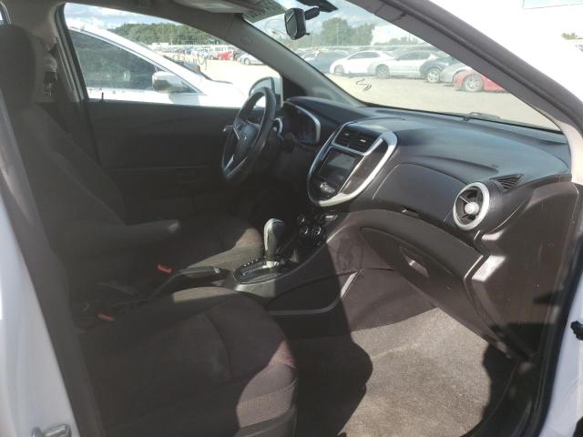 Photo 5 from auction – 2019 CHEVROLET SONIC LT with VIN 1G1JD6SB4K4141541