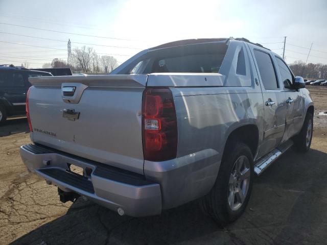 Photo 4 from auction – 2013 CHEVROLET AVALANCHE with VIN 3GNTKGE76DG110114