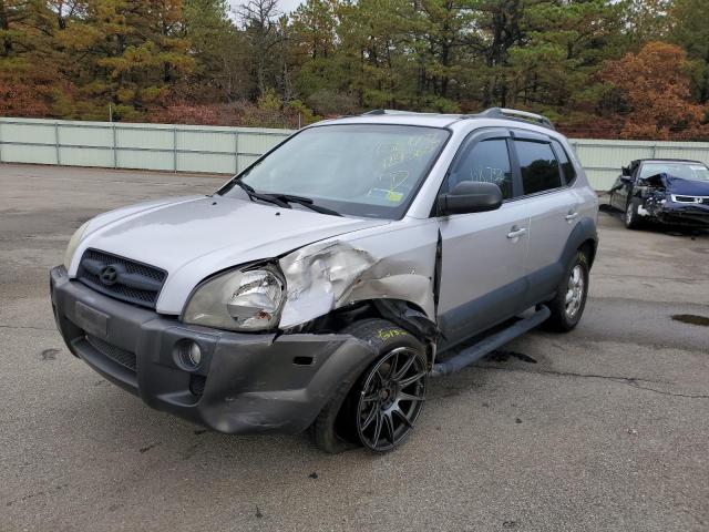 Photo 2 from auction – 2005 HYUNDAI TUCSON with VIN KM8JN72D85U129565