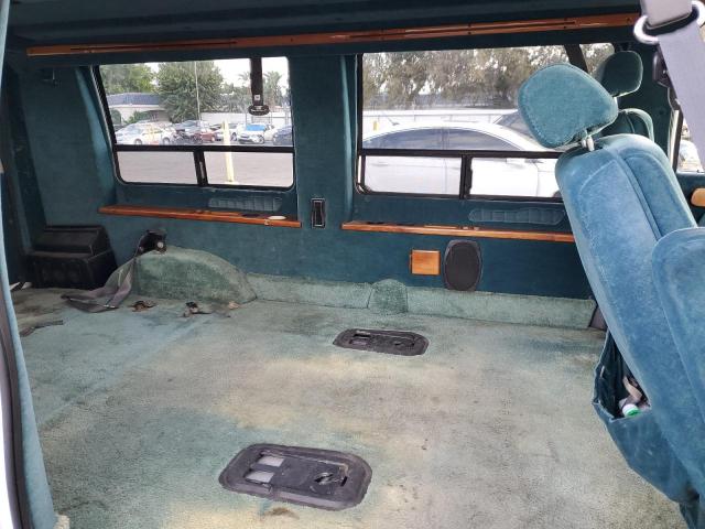 Photo 6 from auction – 1993 FORD ECONOLINE with VIN 1FDEE14H6PHA68307