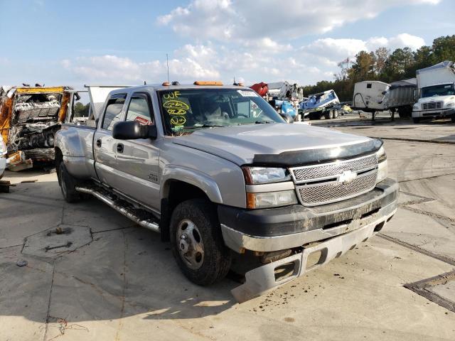 CHEVROLET SILVERADO 2005 with VIN 1GCJK33215F935545 - Photo from auction