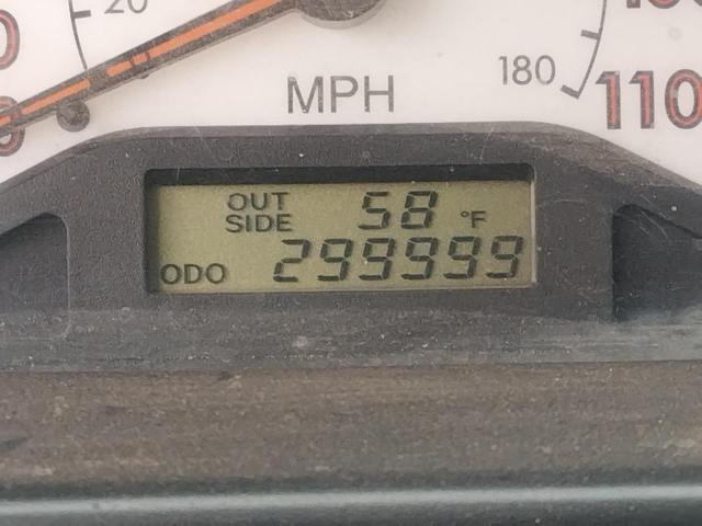 Photo 8 from auction – 2004 TOYOTA COROLLA with VIN 1NXBR32E54Z297141