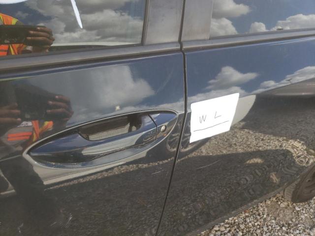 Photo 9 from auction – 2018 TOYOTA COROLLA L with VIN 5YFBURHEXJP782588