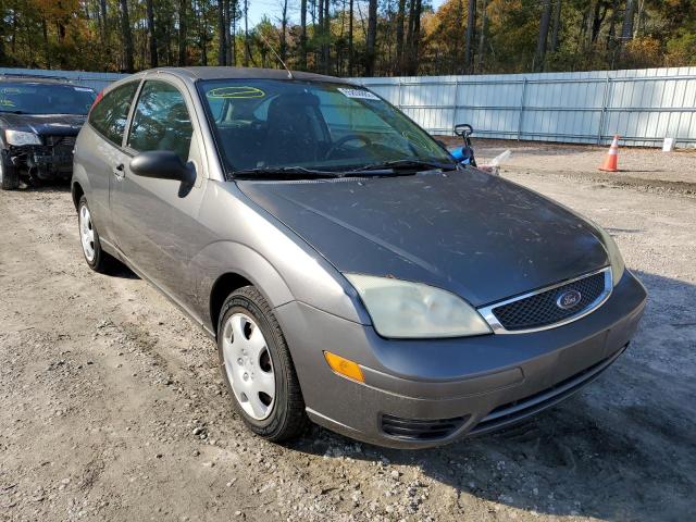 Photo 1 from auction – 2006 FORD FOCUS ZX3 with VIN 1FAFP31N16W253759