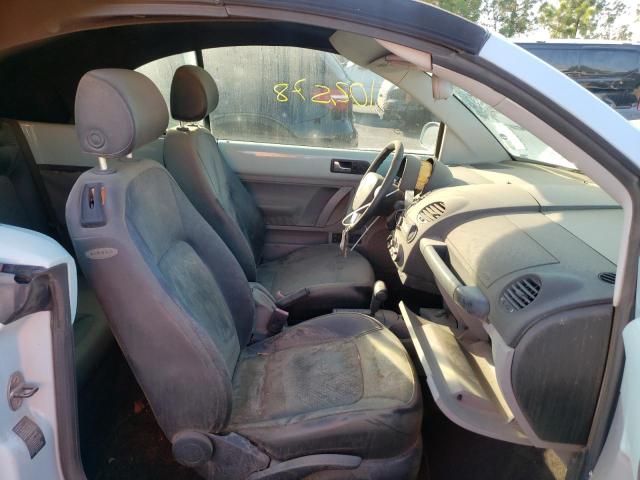Photo 5 from auction – 2004 VOLKSWAGEN NEW BEETLE with VIN 3VWCD21Y84M303450