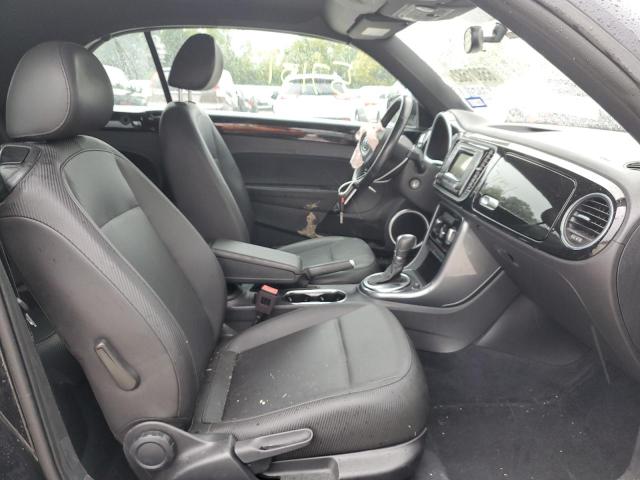 Photo 5 from auction – 2018 VOLKSWAGEN BEETLE S with VIN 3VW5DAAT5JM505326