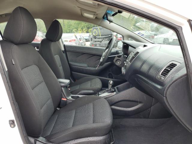 Photo 5 from auction – 2018 KIA FORTE LX with VIN 3KPFK4A70JE241041