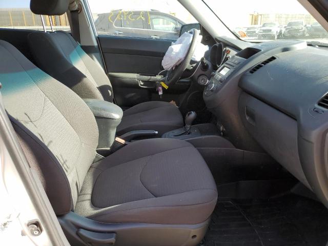 Photo 5 from auction – 2013 KIA SOUL with VIN KNDJT2A53D7758946