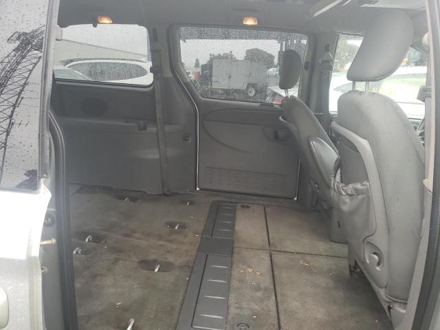 Photo 6 from auction – 2005 DODGE GRAND CARA with VIN 2D4GP44L45R372947