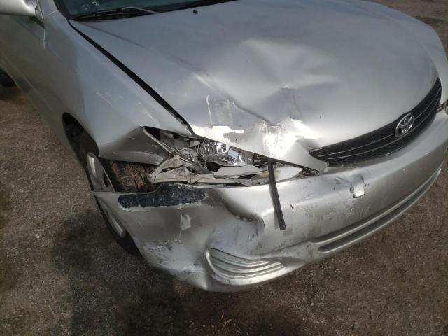 Photo 9 from auction – 2002 TOYOTA CAMRY LE with VIN 4T1BE32K32U044043