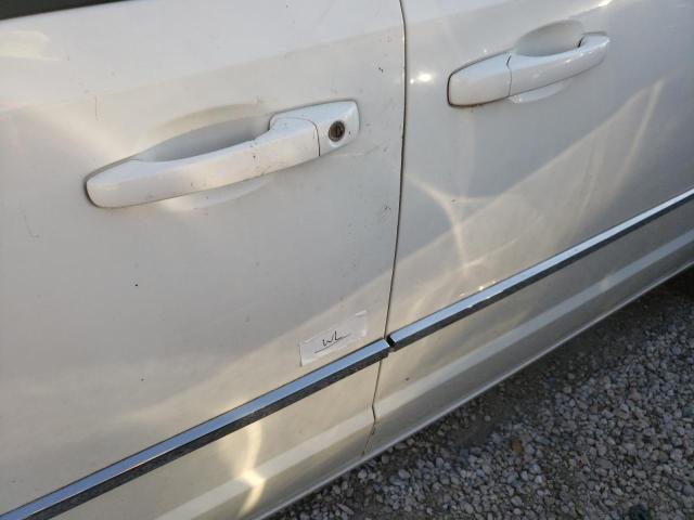 Photo 9 from auction – 2010 DODGE GRAND CARA with VIN 2D4RN5D12AR261276