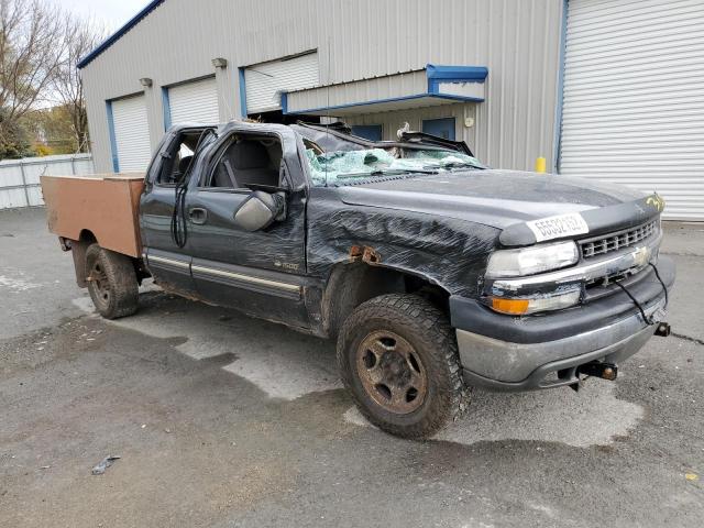 CHEVROLET SILVERADO 2002 with VIN 2GCEK19T221266436 - Photo from auction