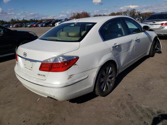 Photo 4 from auction – 2011 HYUNDAI GENESIS 3. with VIN KMHGC4DE5BU113081