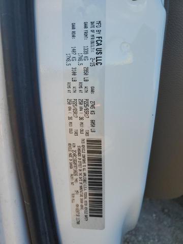 Photo 10 from auction – 2015 CHRYSLER TOWN & COU with VIN 2C4RC1BG0FR710626