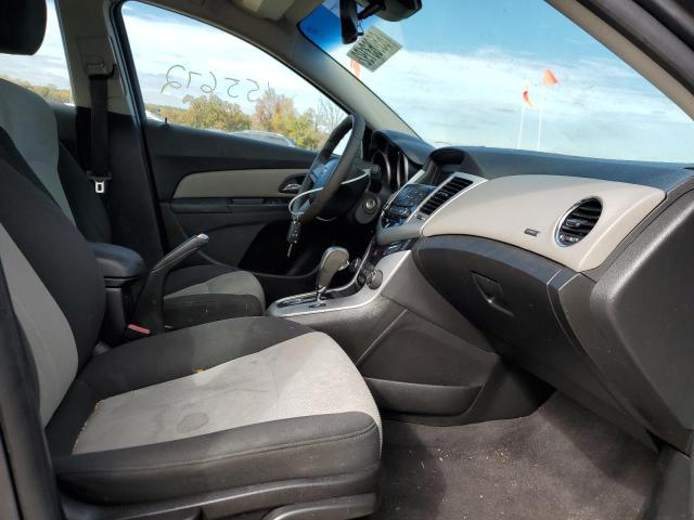 Photo 5 from auction – 2011 CHEVROLET CRUZE LS with VIN 1G1PC5SH1B7181571