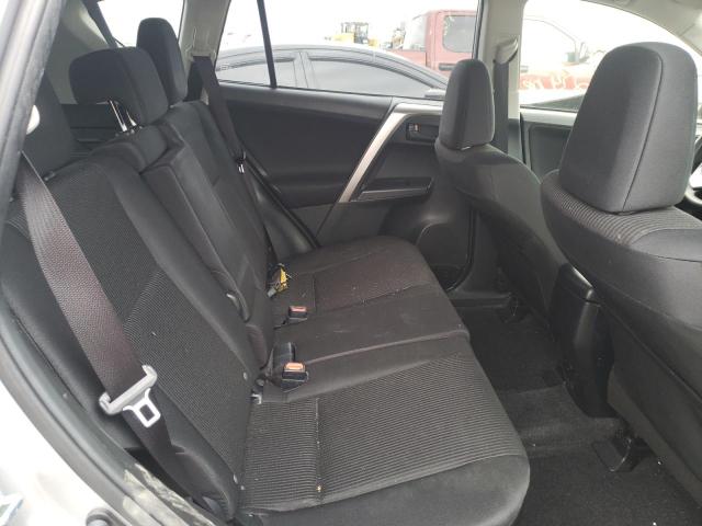 Photo 6 from auction – 2018 TOYOTA RAV4 LE with VIN JTMBFREV7JJ250427