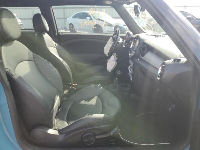 Photo 5 from auction – 2009 MINI COOPER with VIN WMWMF33549TW76582