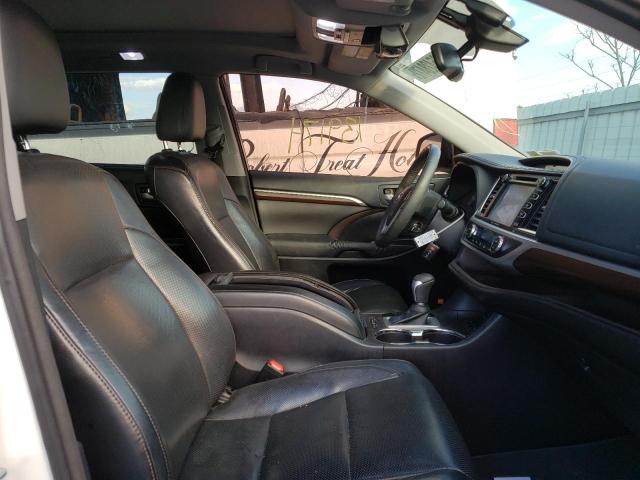Photo 5 from auction – 2016 TOYOTA HIGHLANDER with VIN 5TDDKRFH7GS232504