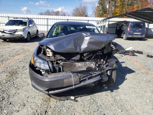 Photo 9 from auction – 2014 VOLKSWAGEN PASSAT S with VIN 1VWAS7A30EC092181