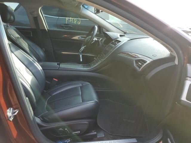 Photo 5 from auction – 2016 LINCOLN MKZ with VIN 3LN6L2J92GR623491