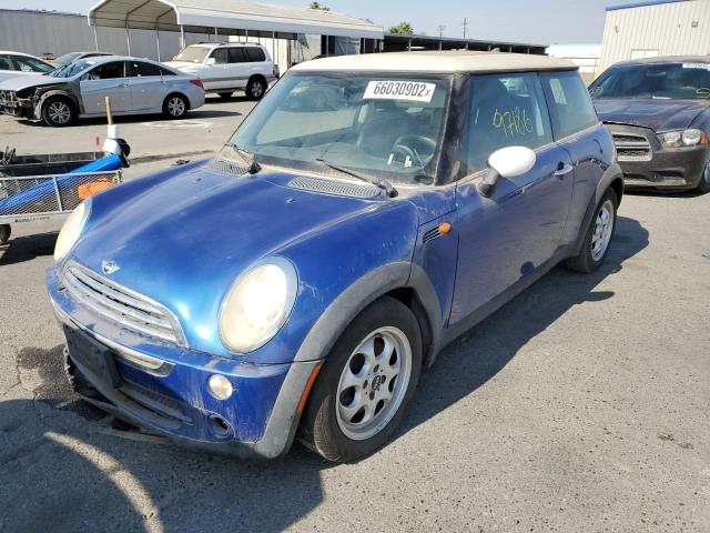 Photo 2 from auction – 2005 MINI COOPER with VIN WMWRC33555TJ70090