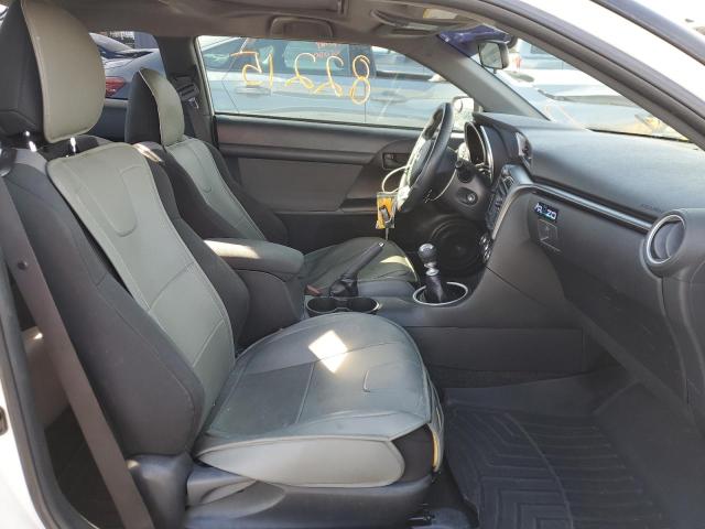 Photo 5 from auction – 2015 TOYOTA SCION TC with VIN JTKJF5C72FJ002367