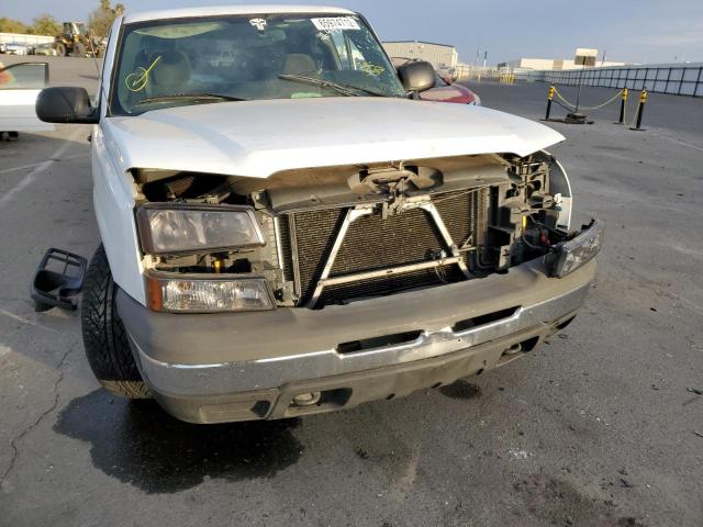 Photo 10 from auction – 2005 CHEVROLET SILVERADO with VIN 1GCEC19V65Z113536