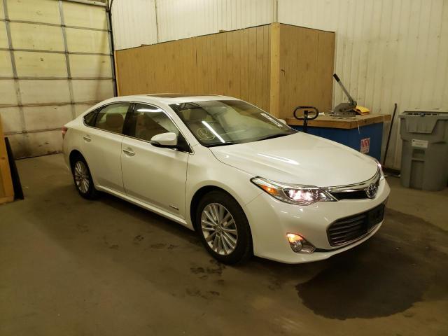 TOYOTA AVALON HYB 2015 with VIN 4T1BD1EB2FU046102 - Photo from auction