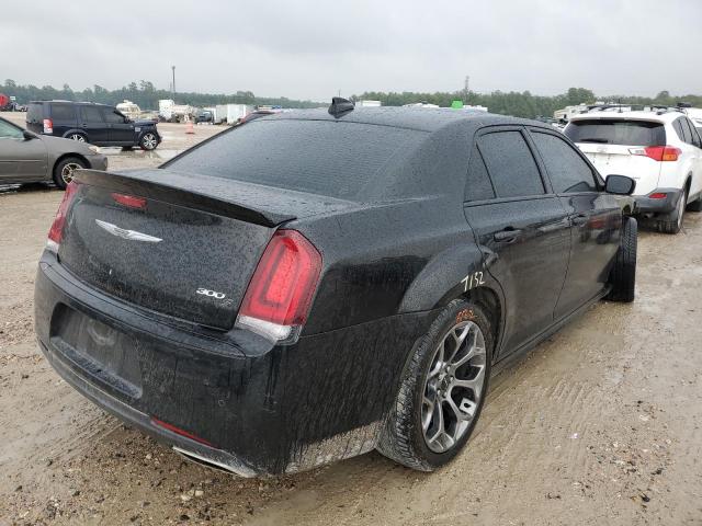 Photo 4 from auction – 2018 CHRYSLER 300 S with VIN 2C3CCABT3JH308928