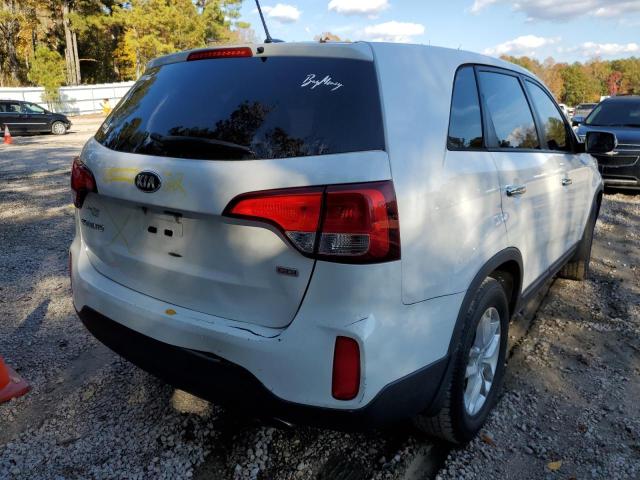 Photo 4 from auction – 2015 KIA SORENTO LX with VIN 5XYKT3A67FG595338
