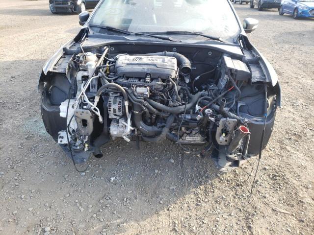 Photo 9 from auction – 2014 VOLKSWAGEN PASSAT S with VIN 1VWAT7A38EC093141