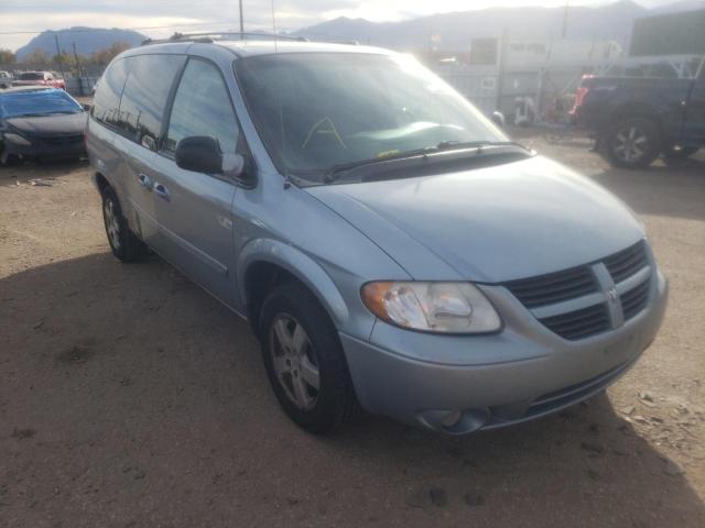 DODGE GRAND CARA 2005 with VIN 2D4GP44L15R498778 - Photo from auction