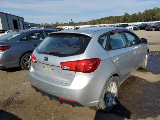 Photo 4 from auction – 2011 KIA FORTE EX with VIN KNAFU5A26B5430226