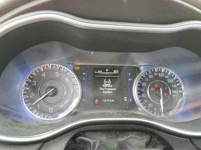 Photo 8 from auction – 2015 CHRYSLER 200 LIMITE with VIN 1C3CCCAB2FN611041