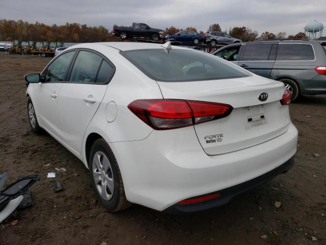 Photo 3 from auction – 2017 KIA FORTE LX with VIN 3KPFK4A75HE061807