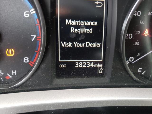 Photo 8 from auction – 2018 TOYOTA RAV4 LE with VIN JTMBFREV7JJ250427