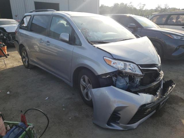 TOYOTA SIENNA LE 2018 with VIN 5TDKZ3DC9JS945323 - Photo from auction