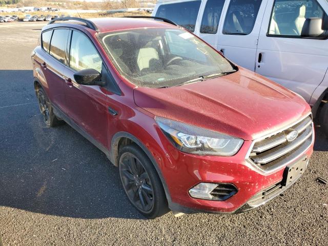 FORD ESCAPE SE 2018 with VIN 1FMCU9GD0JUD41855 - Photo from auction