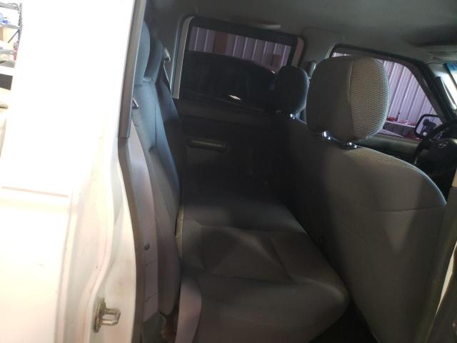 Photo 6 from auction – 2002 NISSAN FRONTIER C with VIN 1N6ED29X32C330008