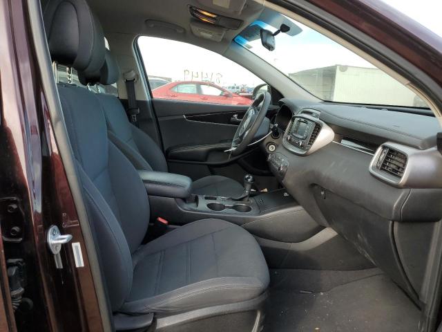Photo 5 from auction – 2016 KIA SORENTO LX with VIN 5XYPGDA5XGG025097