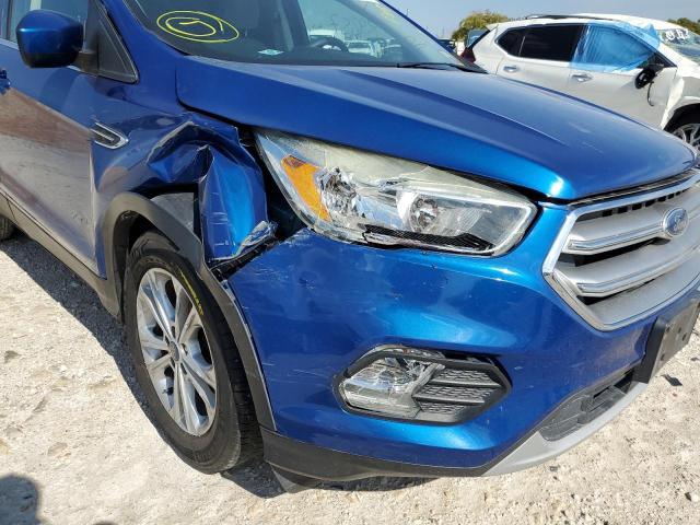Photo 9 from auction – 2017 FORD ESCAPE SE with VIN 1FMCU0GD6HUD10177