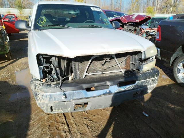 Photo 9 from auction – 2004 CHEVROLET SILVERADO with VIN 1GCEC19X04Z335201