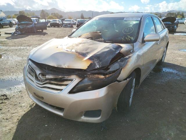 Foto 2 de la subasta – 2011 TOYOTA CAMRY BASE con VIN 4T1BF3EK7BU663589