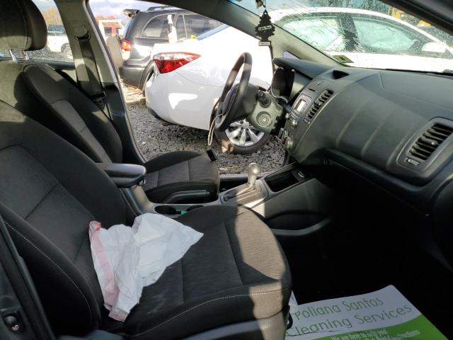 Photo 5 from auction – 2016 KIA FORTE LX with VIN KNAFK4A66G5567922