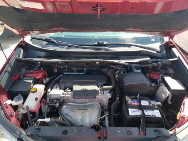 Photo 7 from auction – 2017 TOYOTA RAV4 XLE with VIN 2T3RFREVXHW564440