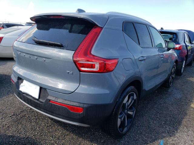 Photo 4 from auction – 2022 VOLVO XC40 T4 MO with VIN YV4AC2HK7N2743387